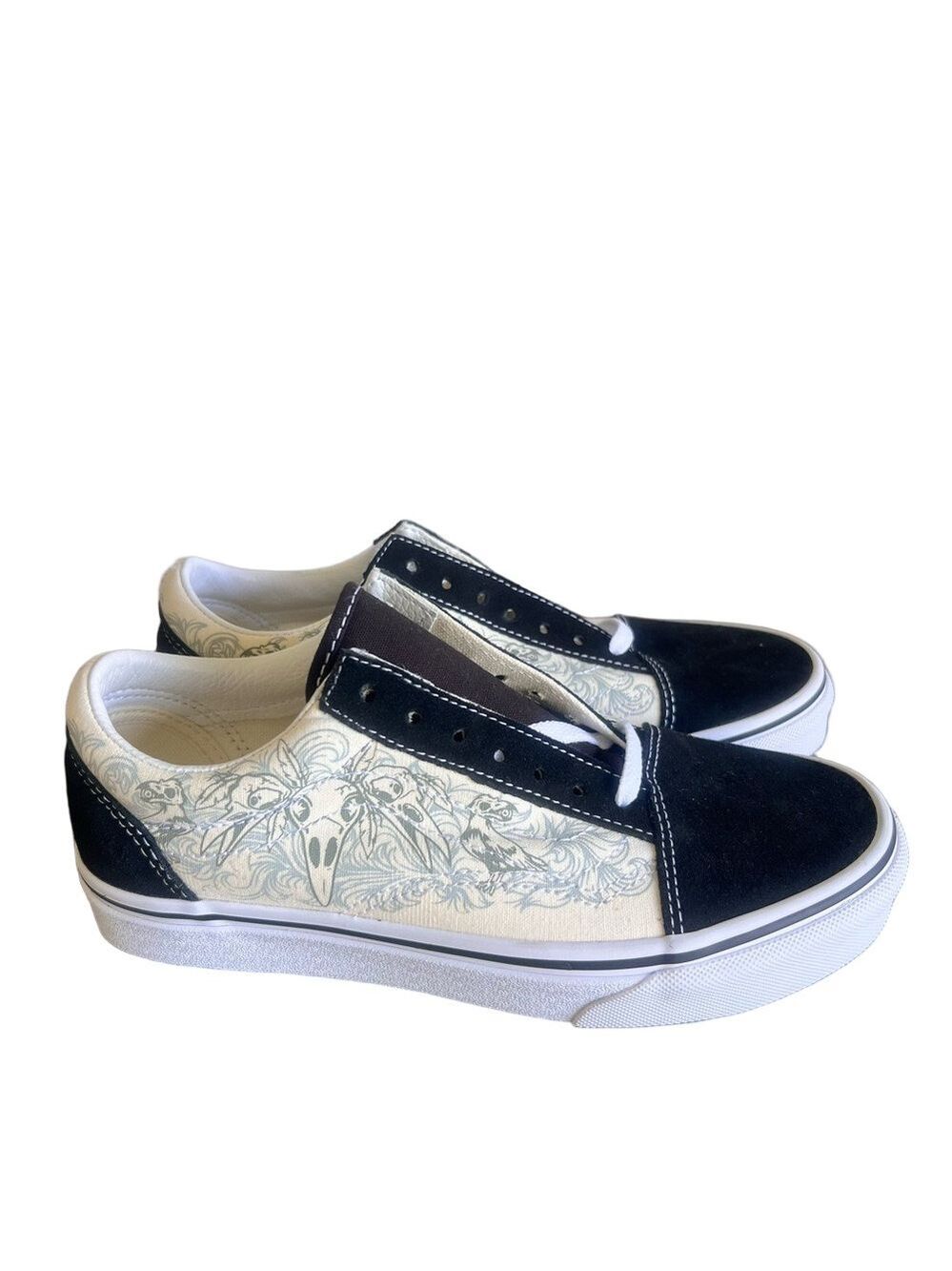 VANS NEW Unisex Old Skool Raven Skull Shoe Size 7 or 5.5 #041A